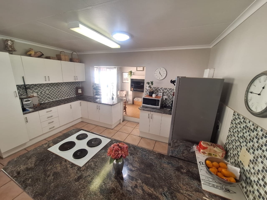 3 Bedroom Property for Sale in Baysvalley Free State